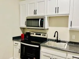 Historic Free Parking Kitchen WD Smart Tv