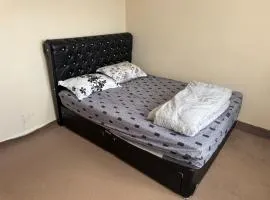 Comfortable Private Double Bedroom