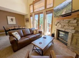 Antlers Gulch 303 by SummitCove Lodging in Colorado