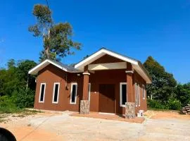 Khayra Homestay