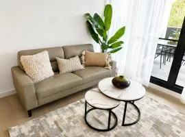 Contemporary 2BR Stay