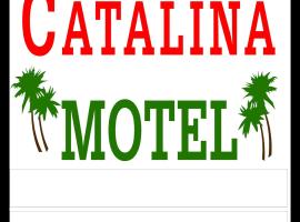 Viesnīca Catalina Motel pilsētā Korpuskristi