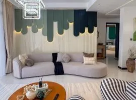 Ivys cozy 2bed family suite near Shozi Resturant