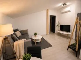 Vrátnica II by Cañas Apartments - free private parking spaces
