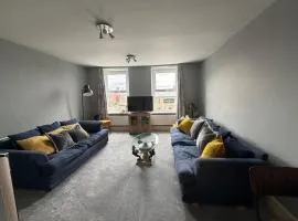 Cosy Flat in Village Center