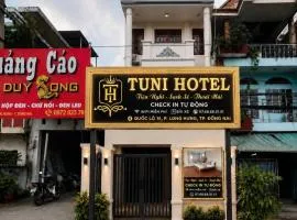 TUNI Hotel