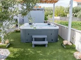 Beachfront Reiterer Villa V3 with Jacuzzi 30 meters from the Beach - CROWONDER LUXURY RENT