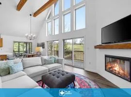 Game Room FirePit Screened Porch & Golf Views