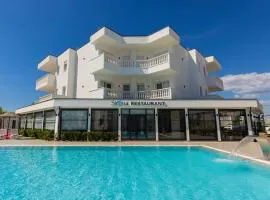 Sirena Garden Resort