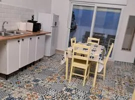 Alzira Bonita Apartamento Amarillo