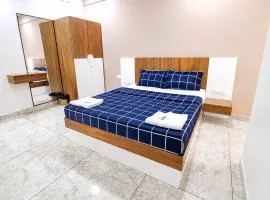 Hotel VP Palace Near Ramjanam Bhoomi and Temple, Ayodhya