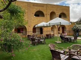 Sun Lake Hotel