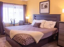 Carmel Wayfarer Inn