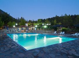 Bungalow - Camping Apollon, ξενοδοχείο στους Δελφούς