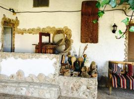 Zemu izmaksu kategorijas viesnīca Casa Rural La Granja pilsētā Letura