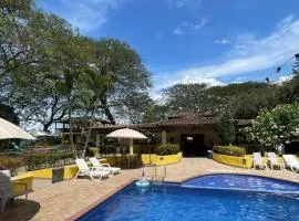Hosteria Mirador del Sol