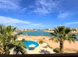 Sabina 2BD with pool and lagoon view
