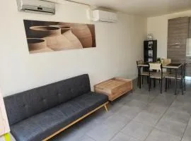 Cozy apartment with parking near Caen