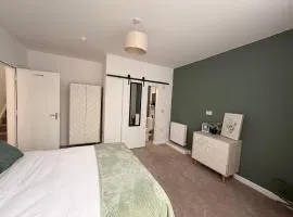 Brook Terrace