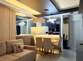 Apartamento em condomínio com piscina e academia Portaria 24horas e bem localizado