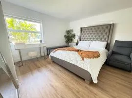 Private Suite with Laundry