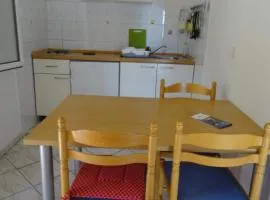 Villa Azure Saplunara - One bedroom apartment Romana