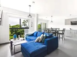 Playa Mantas - 7th Floor - Sea View - Beach Club Access - Balcony - Beach