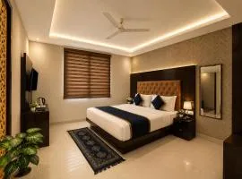 Hotel Iconic Suite - Near Delhi Airport