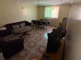 Appartement à louer UNIQUEMENT pour famille et couple marié