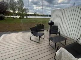 Cozy cottage with its own terrace & lake view