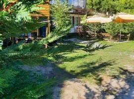 Mikel Center Theth Guesthouse