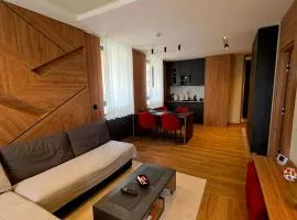Tara Home Lux