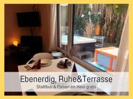 ROSMARIN - Kuschelige Fewo - Romantik & Entspannung im Whirlpool auf privater Terrasse, Ruhe & Hund willkommen - by FerienWohnenAmSee -