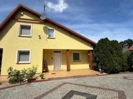 Zajęcza Zagroda - Cały dom na wyłączność nad jeziorem Lincjusz, 0,5ha sadu i lasu