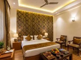 Hotel Ashoka International 2 Min Walk From Karol Bagh Metro Station