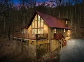 Secluded Mountain Cabin on 5 Acres Near Lake