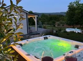 Casuta din Deal - Hilltop Boutique Cottage