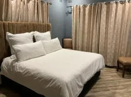 Zahara Lodge