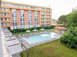 Comfort Aparthotel Toulouse M&eacute;tropole, מלון ליד נמל התעופה טולוז-בלניאק, 
