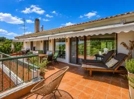 Villa Acropolis Serres Parking EV Next to Center