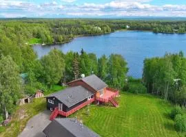 Grizzly Lodge at the Lake | Close to Kenai River