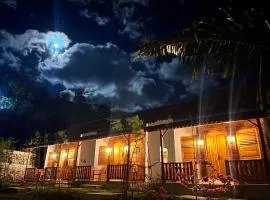 Selong Belanak Farmhouse