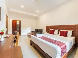 Hotel Sandra Palace