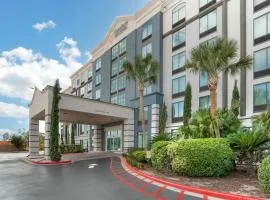 Comfort Inn & Suites New Orleans Airport North