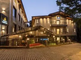 Lawrence Solitaire Resort, Nainital