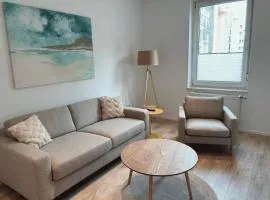 Hozo 9 - Wifi, balcony, 2 sleeping rooms, up to 6 persons, train station