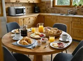 Bed & breakfast with great views in a quiet location