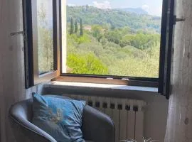 Sotto la Torre - dimora elegante con vista sulla valle