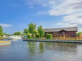 River Retreat-B6842