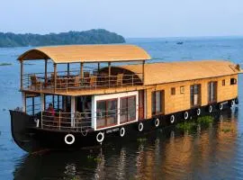 Kerala Boat Trips